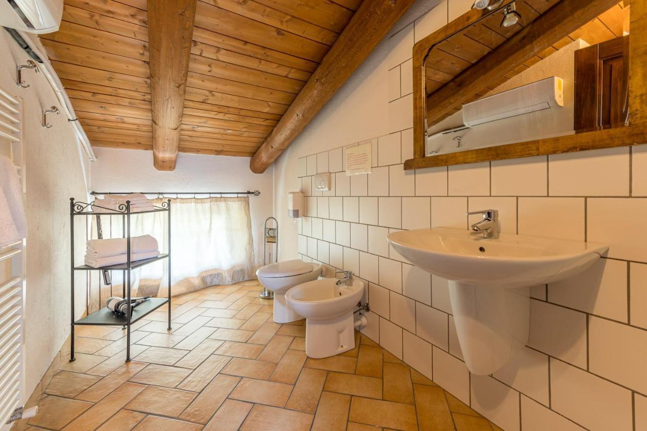 Agriturismo Il Nido Di Bacco Villa Saluzzo Eksteriør bilde